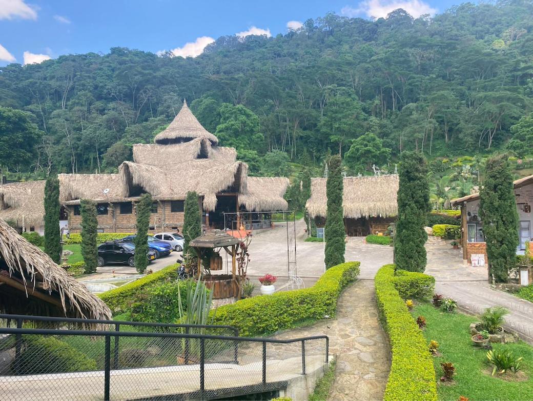 Rancho Ecoturístico El Faro Hotel La Mesa  Exterior foto